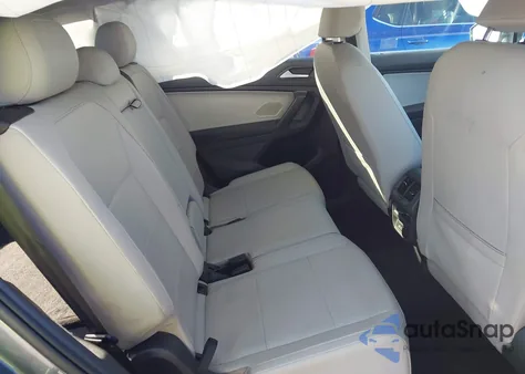 2021 Volkswagen Tiguan 2.0T Se/2.0T Se R-Line Black/2.0T Sel из США, поврежденный, VIN 3VV3B7AX2MM140034